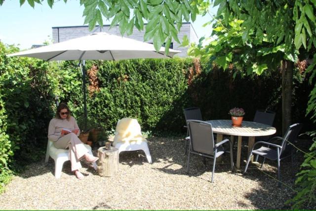 Bed and Breakfast Belle Chique - Maastricht Lanaken Exterior foto